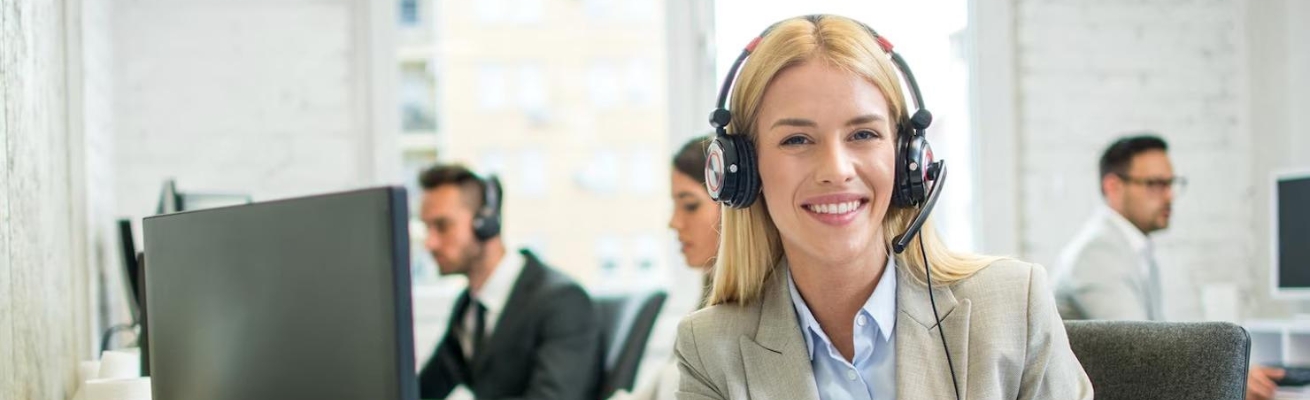 Customer Service Specialist Program in Toronto | Taha College
